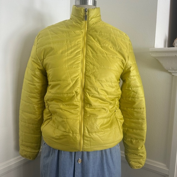 Women's Yellow Quilted puffer Jacket - Picture 8 of 8
